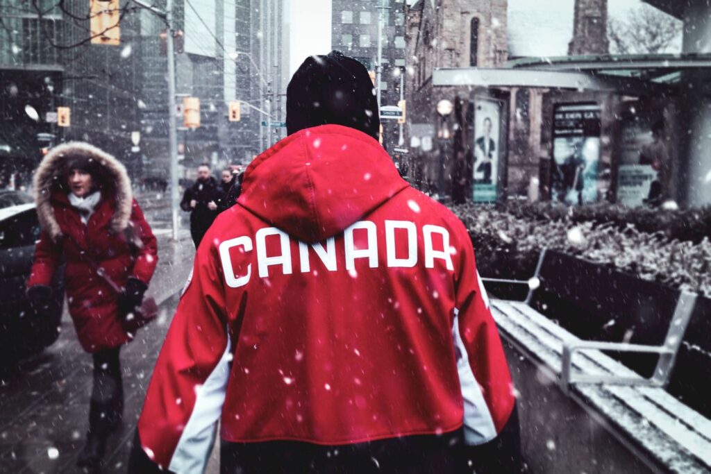 canada freezes us travel