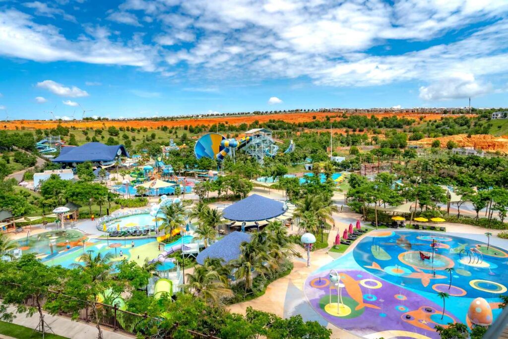 peppa pig theme park