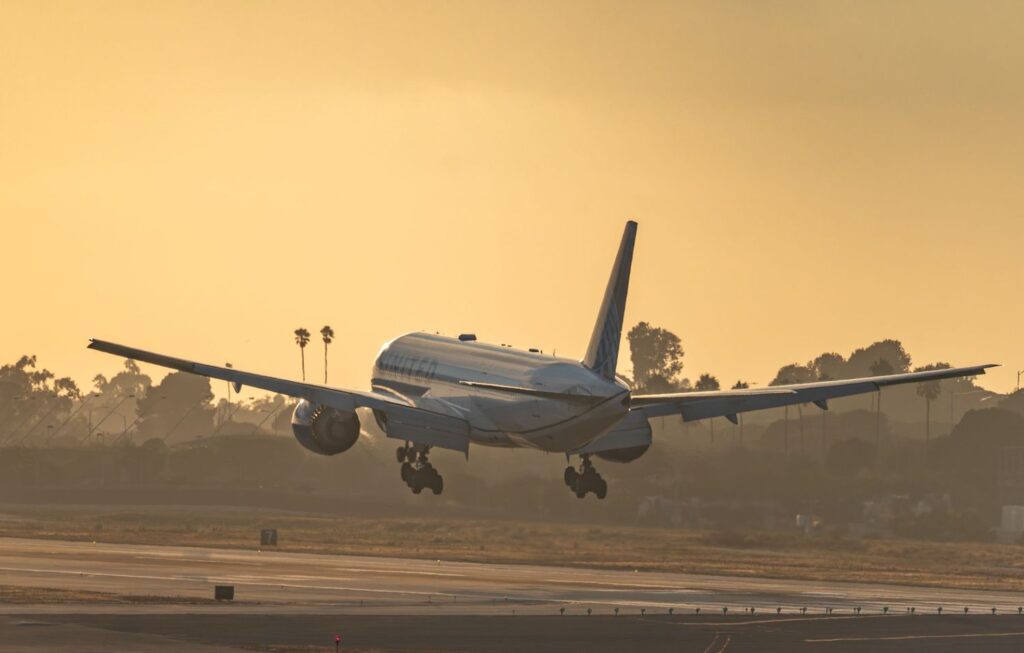 flights to los angeles